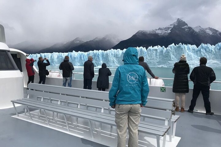Unique Gourmet Experience - Perito Moreno Glacier Boat Ride - imagen #16