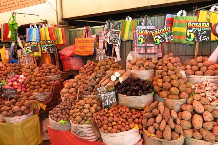 San Camilo Market Walking Tour