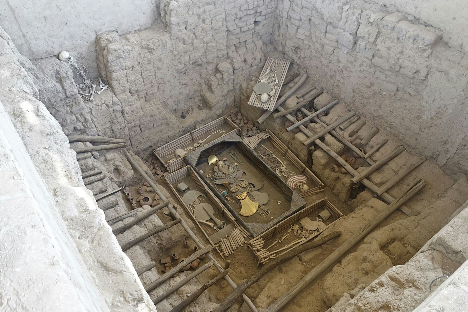 Chi-05 : Sipán s Cultural Treasures: Huaca Rajada & Museo Tumbas Reales - imagen #8