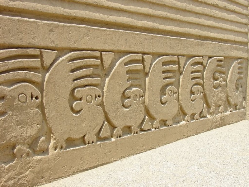 Sun and Moon Huacas, Chan Chan and Huanchaco Day Tour - imagen #7