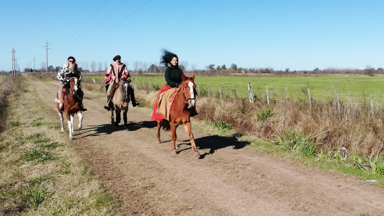 Horseback Riding Experience in Carlos Keen - imagen #5