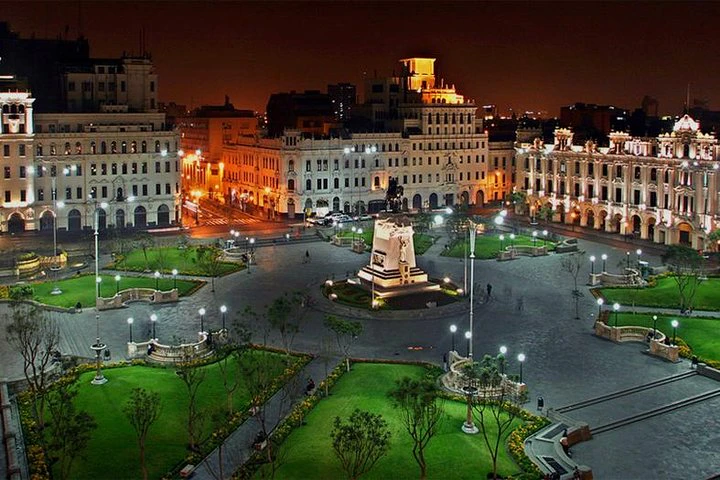 Visita privada nocturna a Lima + cena - imagen #3