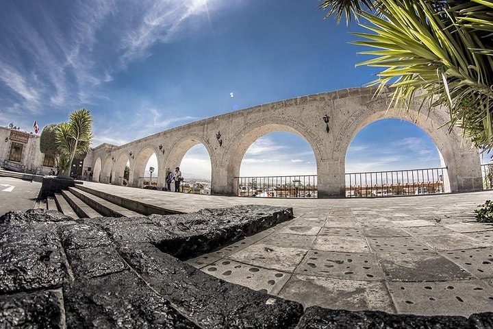 15-Day Great Inca Expedition: Lima, Nasca, Paracas, Arequipa, Colca, Puno, Titicaca, Cusco, Sacred Valley and Machu Picchu - imagen #7