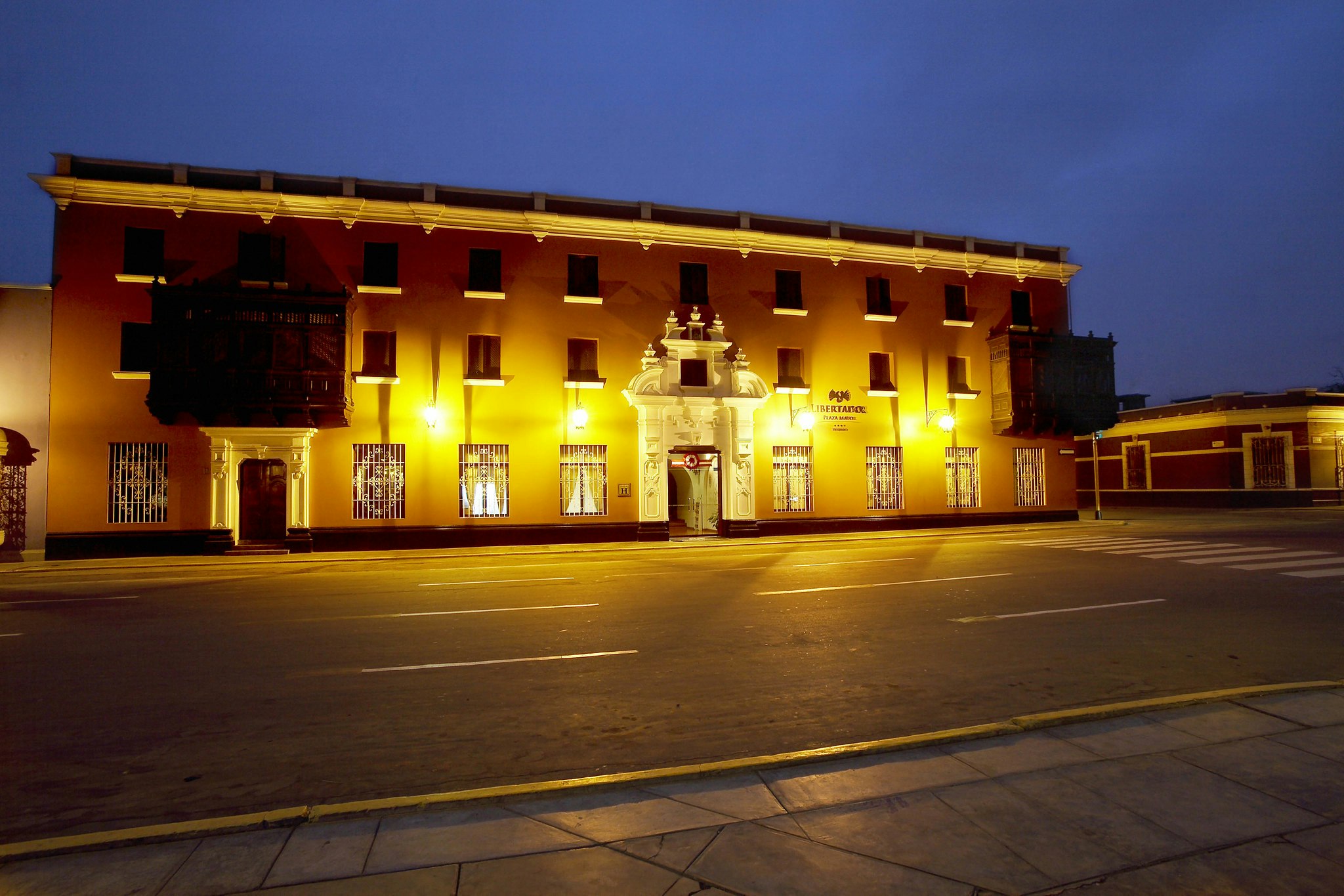 Chan Chan, Huanchaco, Sun and Moon Temples, Full-Day Tour from Trujlllo - imagen #13