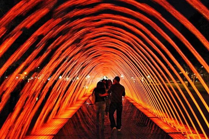 Lima de noche + Fuentes danzantes - imagen #5