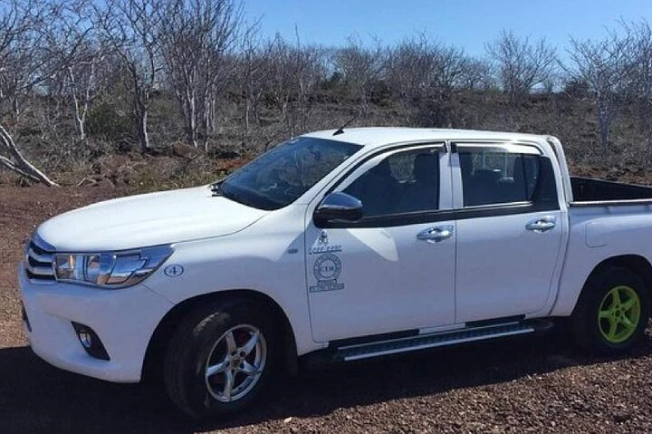 Servicio de traslado privado desde el aeropuerto de Baltra a cualquier hotel de Santa Cruz - imagen #5