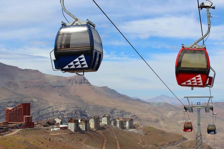 Private Full Day Guided Trip to Valle Nevado & Farellones from Santiago - imagen #4