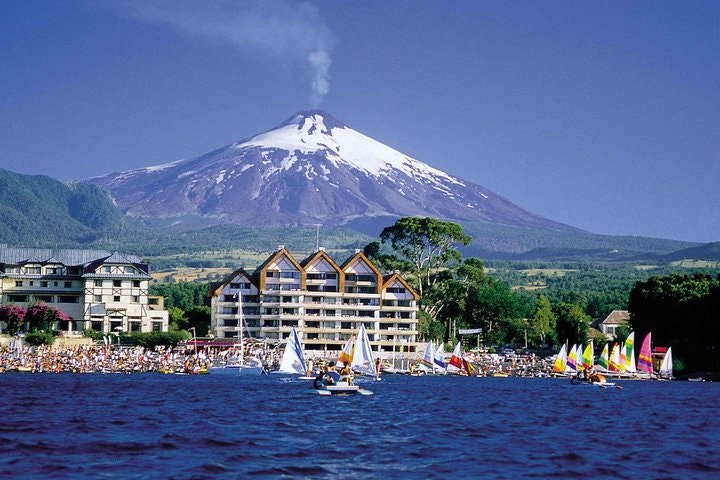 Crossing Pucón and Villarrica Volcano from San Martín de Los Andes - imagen #6