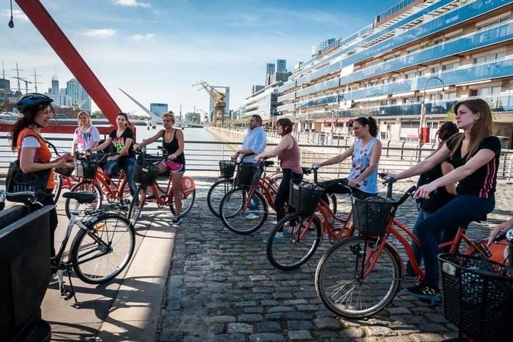 Buenos Aires Bike Tour: San Telmo and La Boca Districts - imagen #2