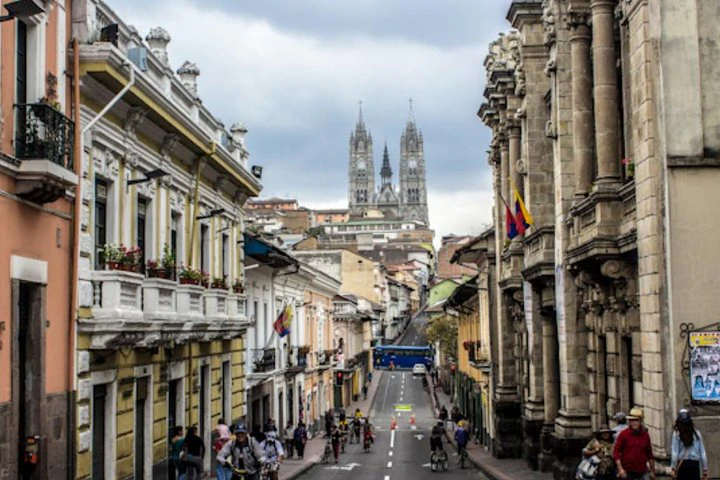 Visita privada a la ciudad de Quito y al «Medio del Mundo» (jornada completa) - imagen #5