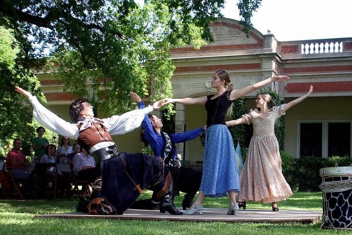 Authentic Farm Day in an Argentine Countryside Estancia - imagen #3