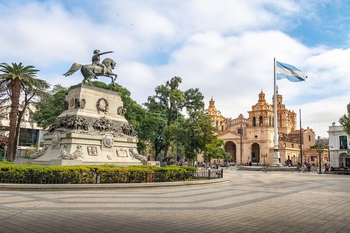 Visita guiada por Córdoba con visita opcional a la Plaza de los Jesuitas - imagen #13