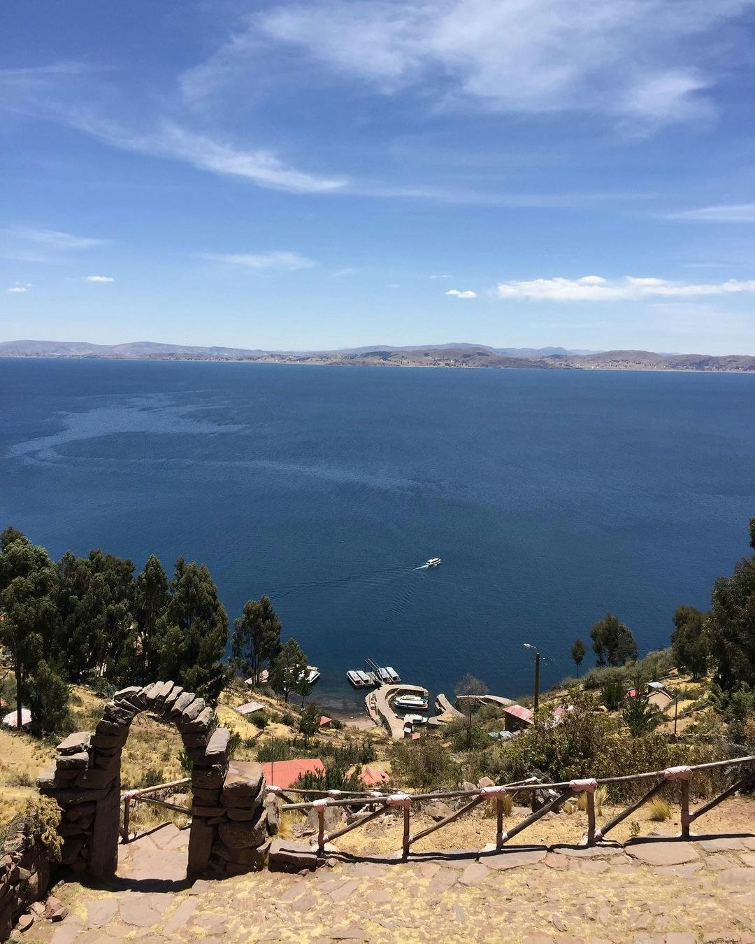 Pun-01 : Lake Titicaca Wonders - Uros and Taquile Island - imagen #4