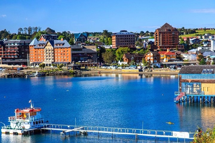 Premium Full day Tour to Osorno Volcano and Petrohue in Puerto Varas - imagen #2