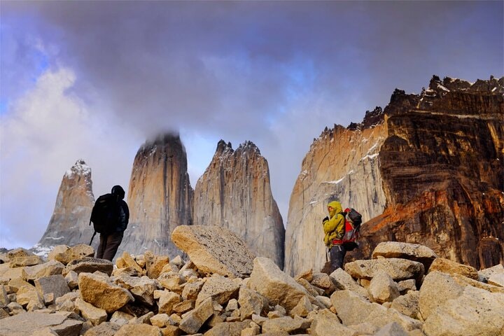 Torres del Paine Trekking Base - Full day excursion - imagen #2