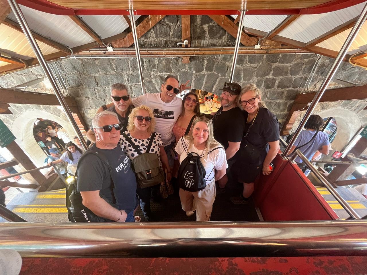 City Tour Santiago Walking + Typical Tastings + Teleférico and Funicular - imagen #4