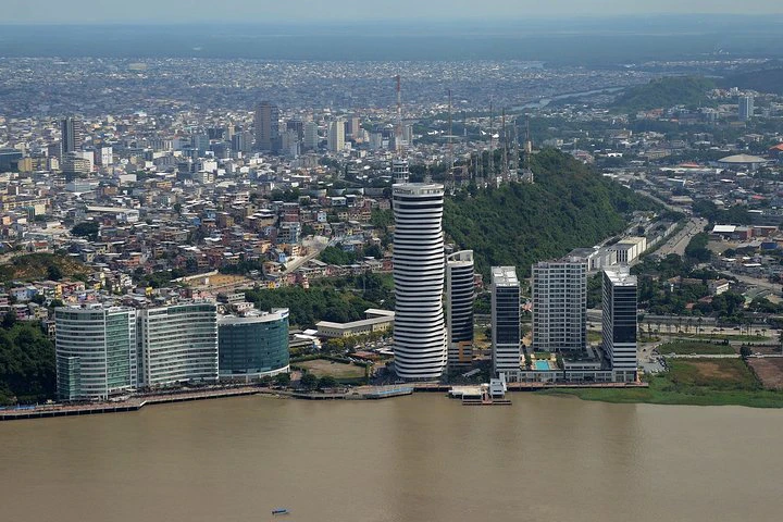 Servicio de traslado privado de Baños a Guayaquil - imagen #4