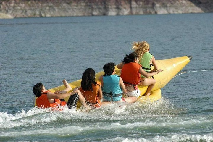 Cabra Corral Dam for Adrenaline Junkies: Banana Boat & Jet Ski - imagen #4