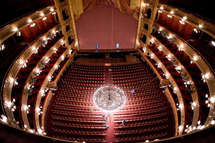 Small-Group City Tour with visit to Teatro Colon in Buenos Aires - imagen #6