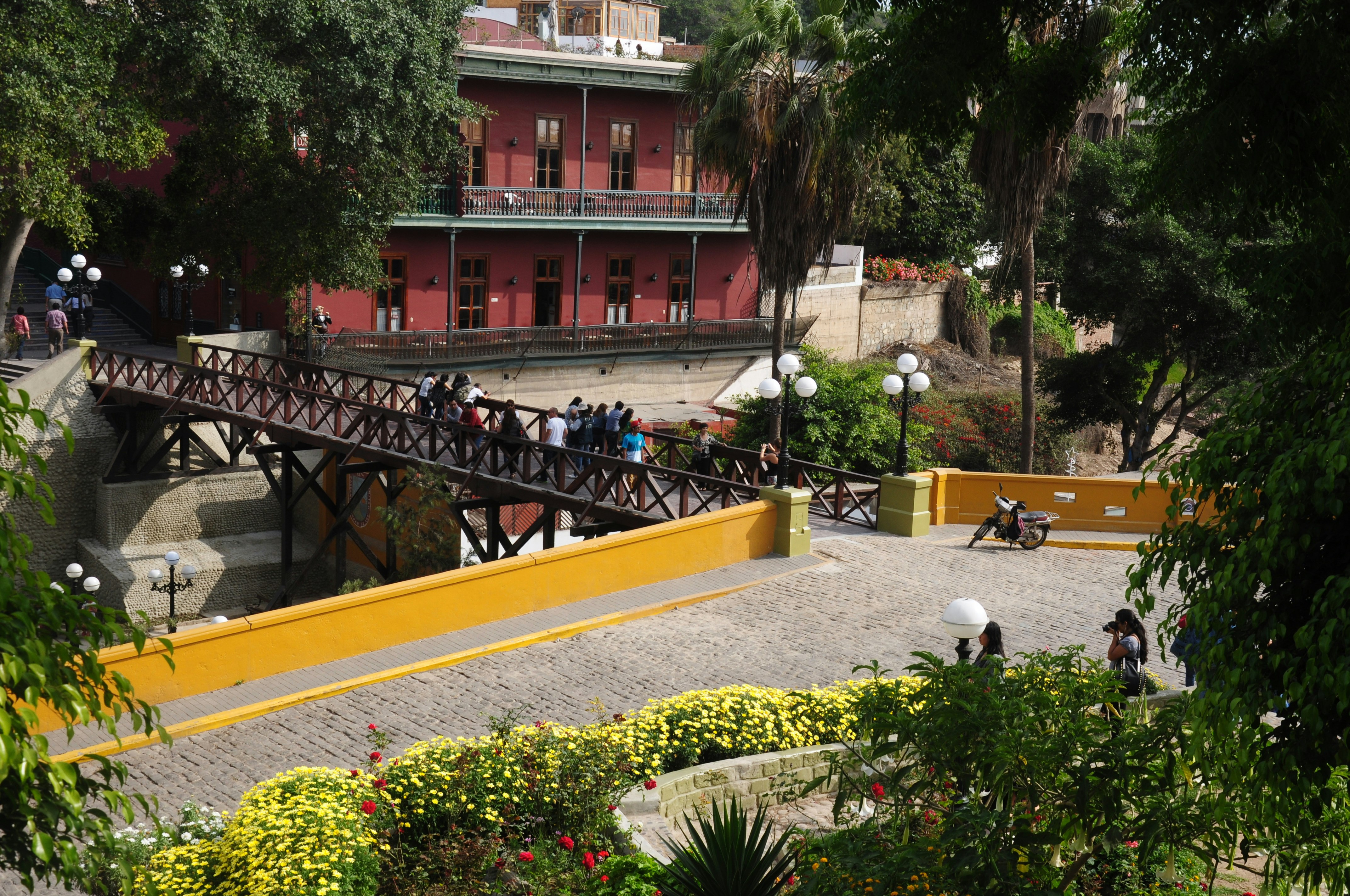 Barranco Bohemian District, Bridge of Sighs, Pedro de Osma Museum Private Tour from Lima - imagen #10