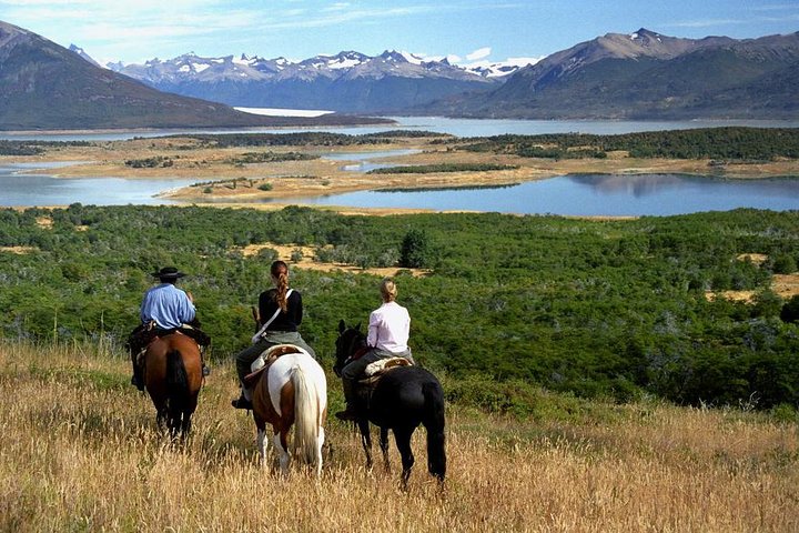 Día en el rancho Nibepo Aike y paseo a caballo desde El Calafate