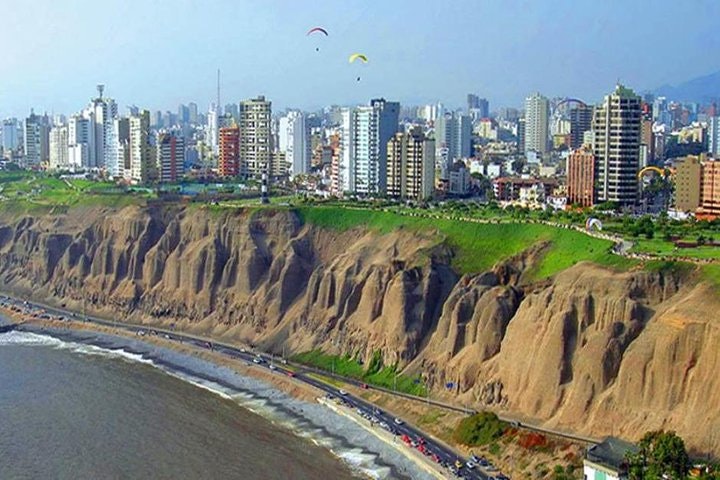 Visita en grupo reducido al Museo Larco, el centro de Lima y el Convento de Santo Domingo. - imagen #6